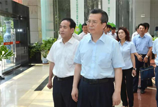 陜西省委常委、西安市委書記王永康調(diào)研陜鼓集團(tuán)